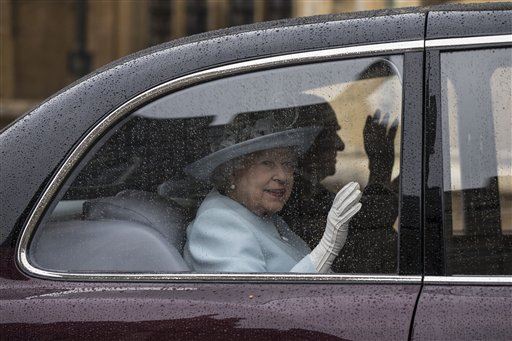 Queen Gets New Portrait for 88th B-day