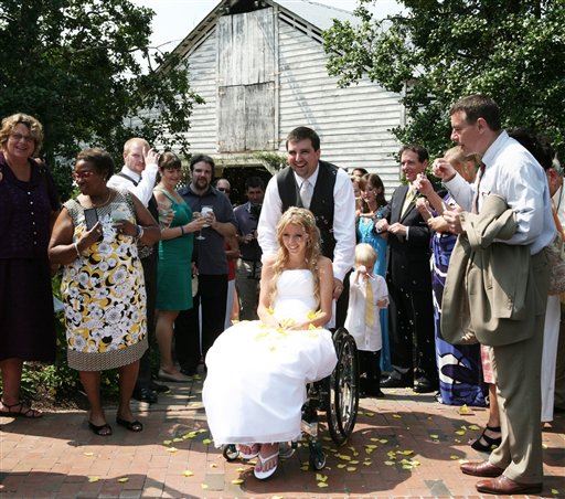 Bride Paralyzed at Bachelorette Party Will Be a Mom