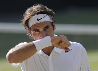 Djokovic Edges Federer in Nail-Biter