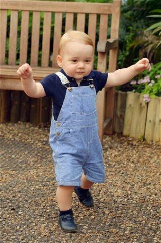 Here It Is: Prince George's Official 1st Birthday Photo