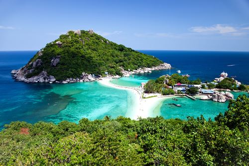 2 Tourists Found Dead on Thai Beach