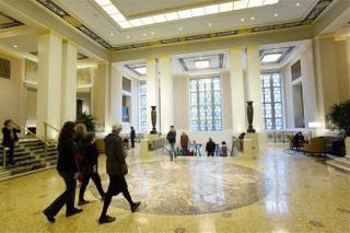 Chinese Firm Buying Fabled Waldorf Astoria