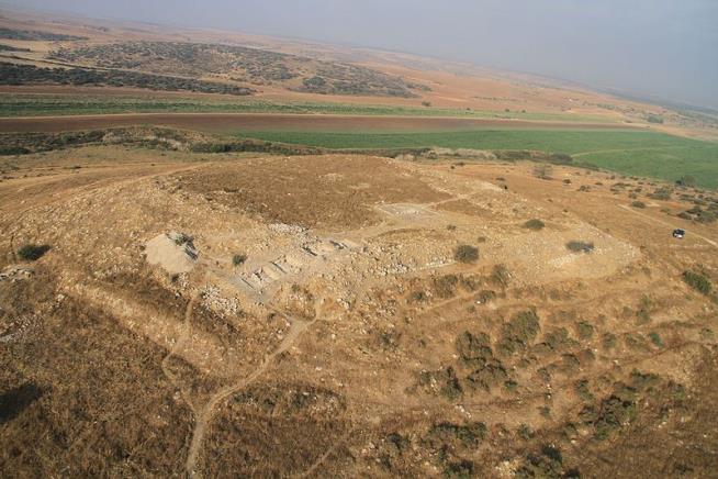 Home of Ancient Cult Found in Israel