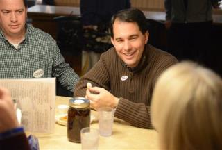 Governors' Races: Crist, Scott Each Predict Victory