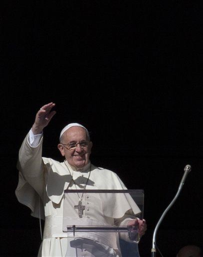 Pope: Kids Deserve a Mom and Dad
