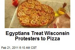 Eqyptians Treat Wis. Protesters to Pizza