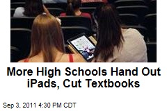 More US Schools Add iPads, Cut Back Textbooks