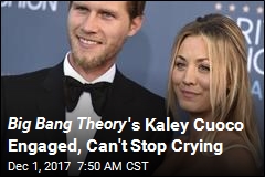 Big Bang Theory &#39;s Kelly Cuoco Engaged, Can&#39;t Stop Crying
