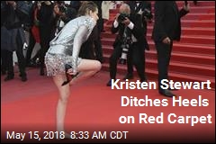 Kristen Stewart Makes a Statement in Bare Feet