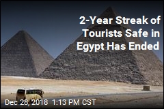 2 Dead, Dozen Injured After Bomb Hits Tourist Bus in Egypt