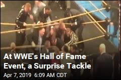 At WWE&#39;s Hall of Fame Event, a Surprise Tackle