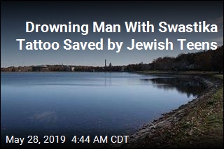 Jewish Students Don&#39;t Regret Saving Man With Swastika Tattoo