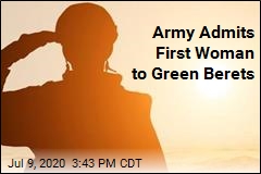 Army Admits First Woman to Green Berets
