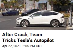 After Crash, Team Tricks Tesla&#39;s Autopilot