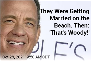 Tom Hanks Was &#39;Cherry on Top&#39; for Couple&#39;s Beach Nuptials