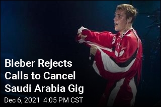 Despite Outcry, Bieber Play Saudi Arabia Gig