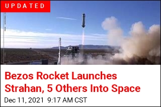 Bezos Rocket Launches Strahan, 5 Others Into Space
