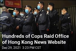 Pro-Democracy HK News Site Shuts Down After Police Raid