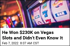 He Won $230K on Vegas Slots and Didn&#39;t Even Know It