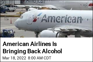 Last Major Airline Confirms Return of Alcohol Sales