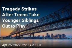 Search Called Off for 3 Children Who Went Into the Mississippi