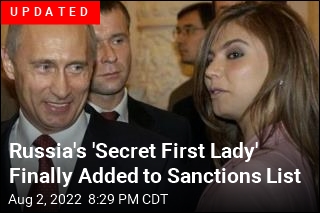 Russia&#39;s &#39;Secret First Lady&#39; Still Avoiding Sanctions
