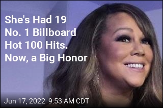 Mariah Carey Enters Songwriters Hall With Strong Message