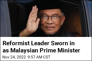 Reformist Leader Sworn in as Malaysian Prime Minister