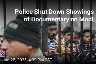 Police Block Campus Showings of Film on India&#39;s Leader