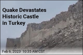 Quake Devastates an Ancient Castle in Turkey