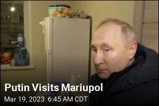 Putin Makes Surprise Visit to Mariupol