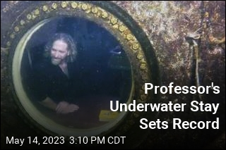 Professor Sets Underwater Mark but Has &#39;More Science to Do&#39;