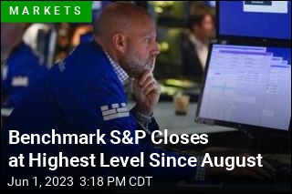 Benchmark S&amp;P Closes at Highest Level Since August