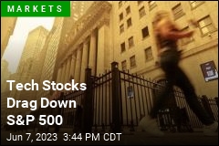 Tech Stocks Drag Down S&amp;P 500