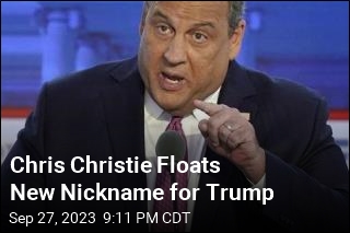 Chris Christie Taunts Trump as &#39;Donald Duck&#39;