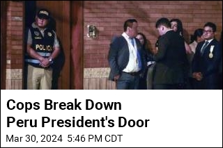 Cops Break Down Peru President&#39;s Door