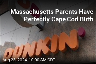 Massachusetts Parents Have Perfectly Cape Cod Birth