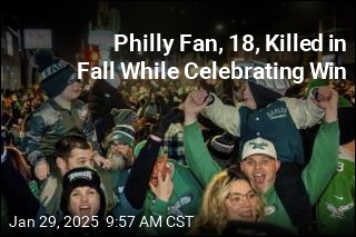 As Philly Celebrated, Eagles Fan Fell From Pole, Died