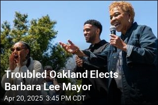 Troubled Oakland Elects Barbara Lee Mayor