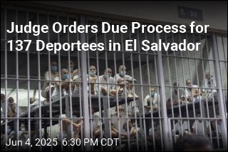 Judge: Let 137 Deportees Fight Deportation to El Salvador
