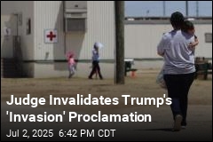 Judge Rules Trump Can&#39;t Reject Asylum Seekers