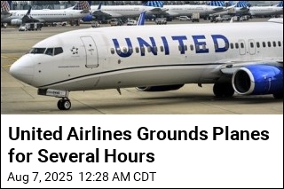 United Airlines Grounds Planes for Several Hours