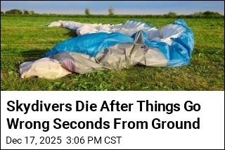 Skydivers Die After Things Go Wrong Seconds From Ground