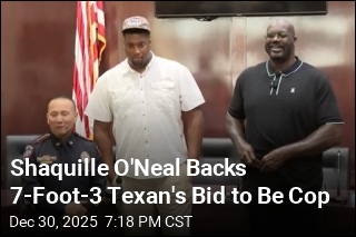 Shaquille O'Neal Backs 7-Foot-3 Texan's Bid to Be Cop