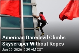 American Daredevil Climbs Skyscraper Without Ropes