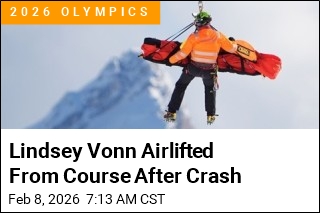 Lindsey Vonn Airlifted From Course After Crash