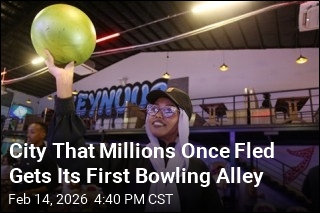 Millions Once Fled Mogadishu. Now, They Come and Bowl