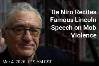 De Niro Surprises Carnegie Hall With Lincoln Speech