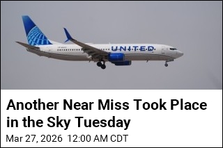 Military Helicopter Cuts in Front of United Jet Near Landing